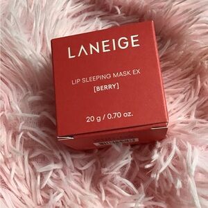 New LANEIGE Lip Sleeping Mask In Berry In Box